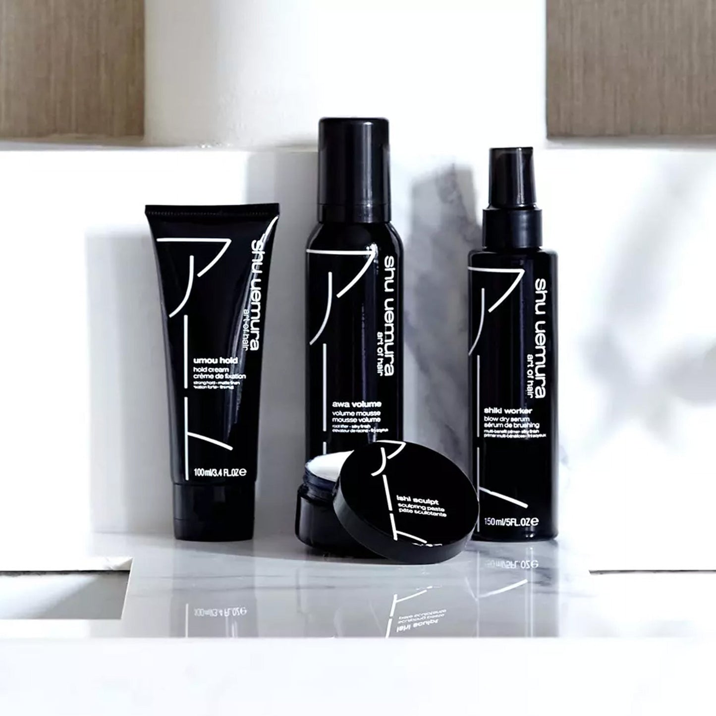 plusieurs produits capillaires luxueux du Japon de marque Shu Uemura sur le site de Kevins Kyle